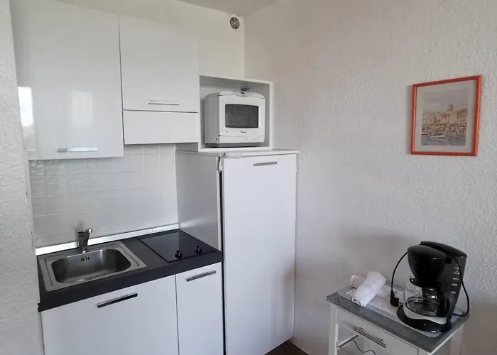 Héliopolis L48 - 2 Personnes * Agde